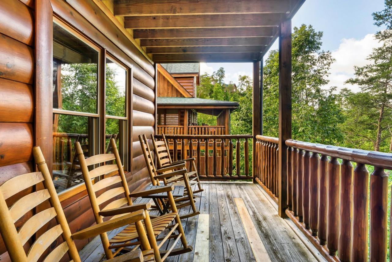 Summer Sale! Pool, Sauna, View, Hottub, Game Sevierville Exteriör bild