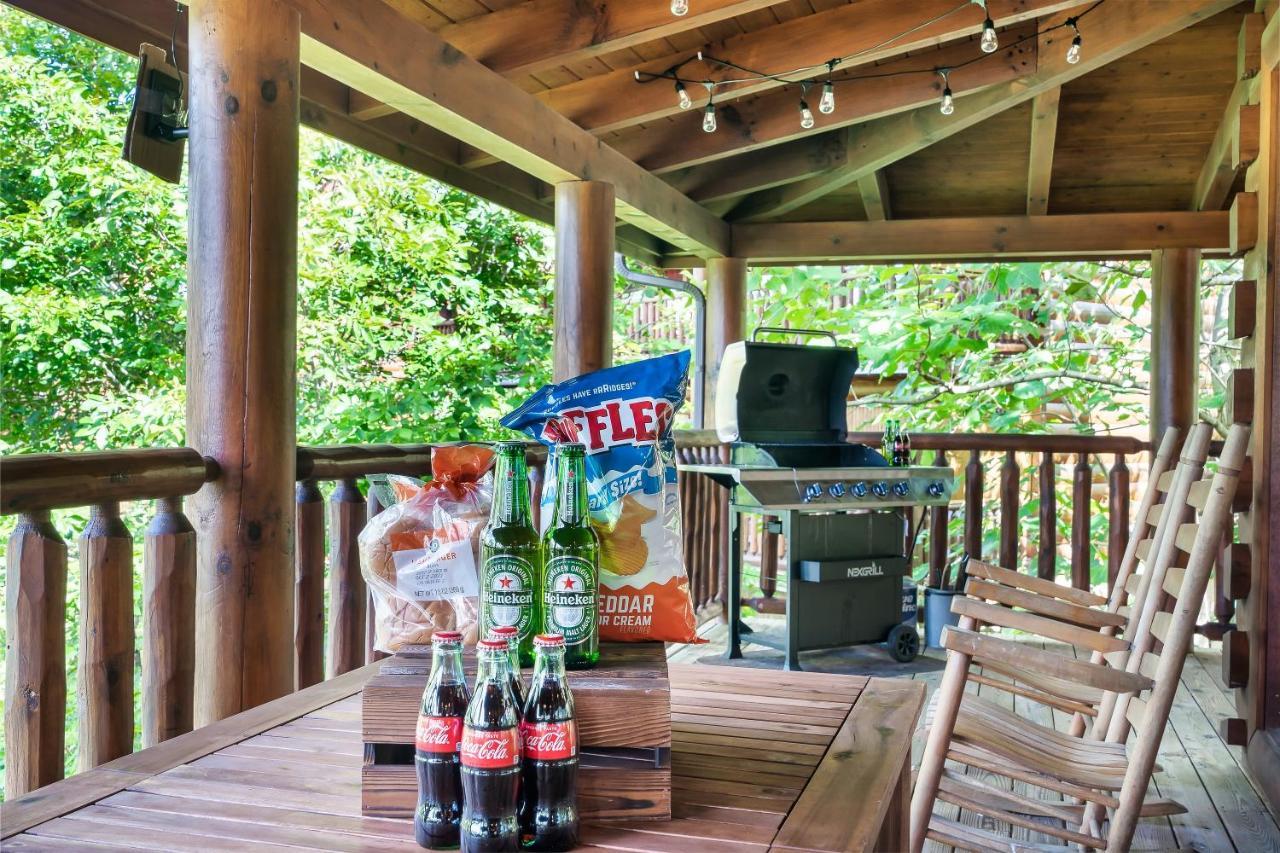 Summer Sale! Pool, Sauna, View, Hottub, Game Sevierville Exteriör bild